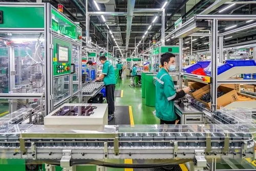 AI赋能制造行业 亚马逊云科技如何助力施耐德电气实现智慧工厂升级